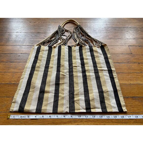 THE GLOBAL TRUNK Chiapas Striped Hammock Bag - Picture 8 of 9